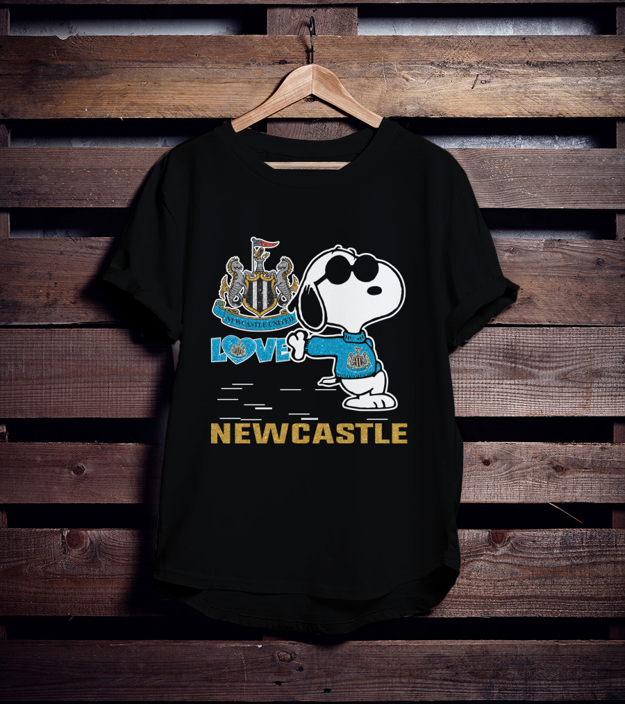 Snoopy Love Newcastle United Football Club T-Shirt