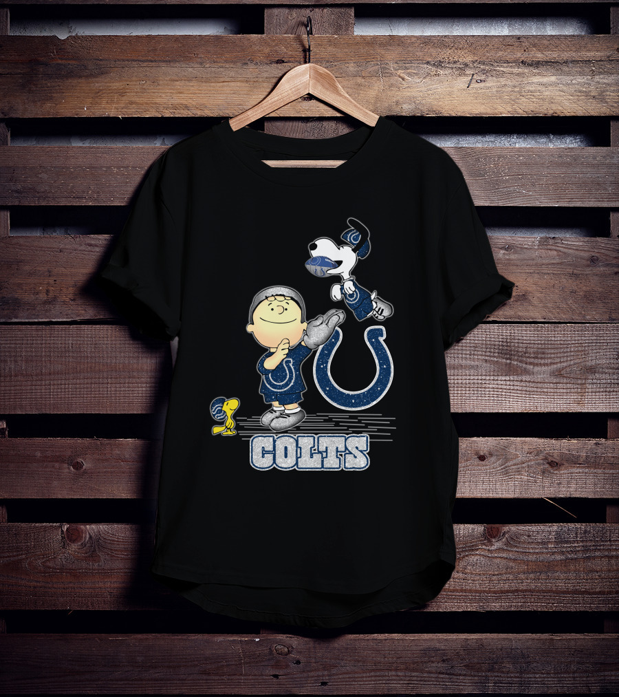 Snoopy Colts Football Charlie Brown Woodstock Indianapolis T-Shirt