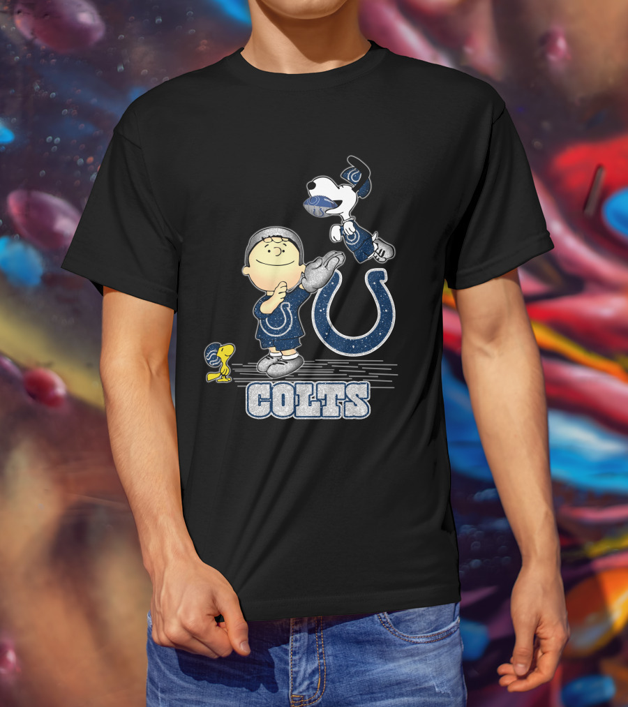 Snoopy Colts Football Charlie Brown Woodstock Indianapolis T-Shirt