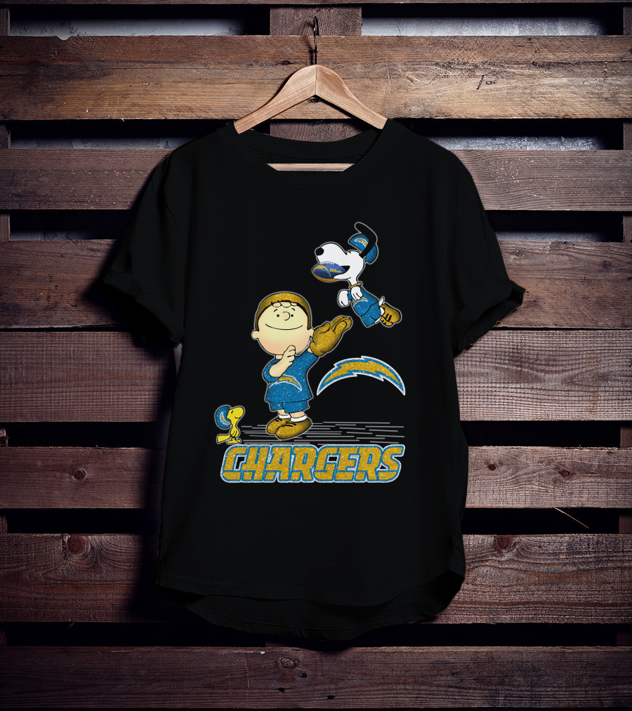 Snoopy And Friends Celebrate Los Angeles Chargers Fandom T-Shirt
