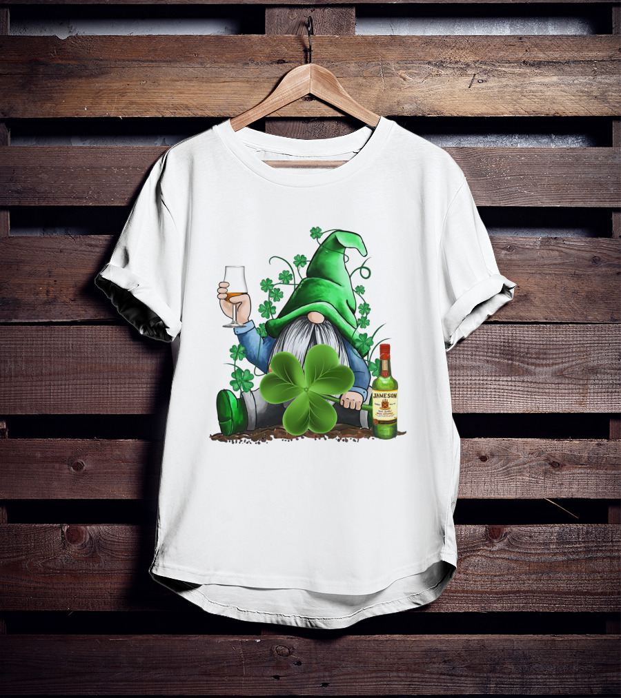 J A M E S O N Irish Gnome With Shamrocks And Whiskey T-Shirt