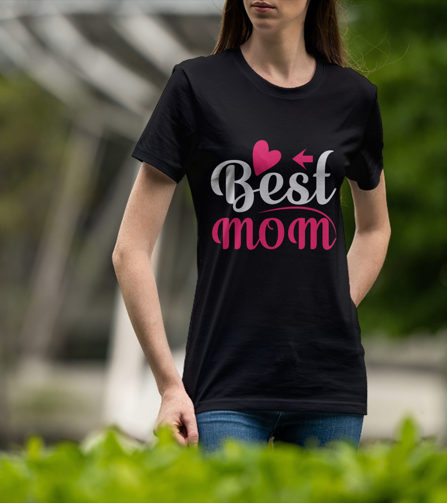 Best Mom Heart Arrow T-Shirt