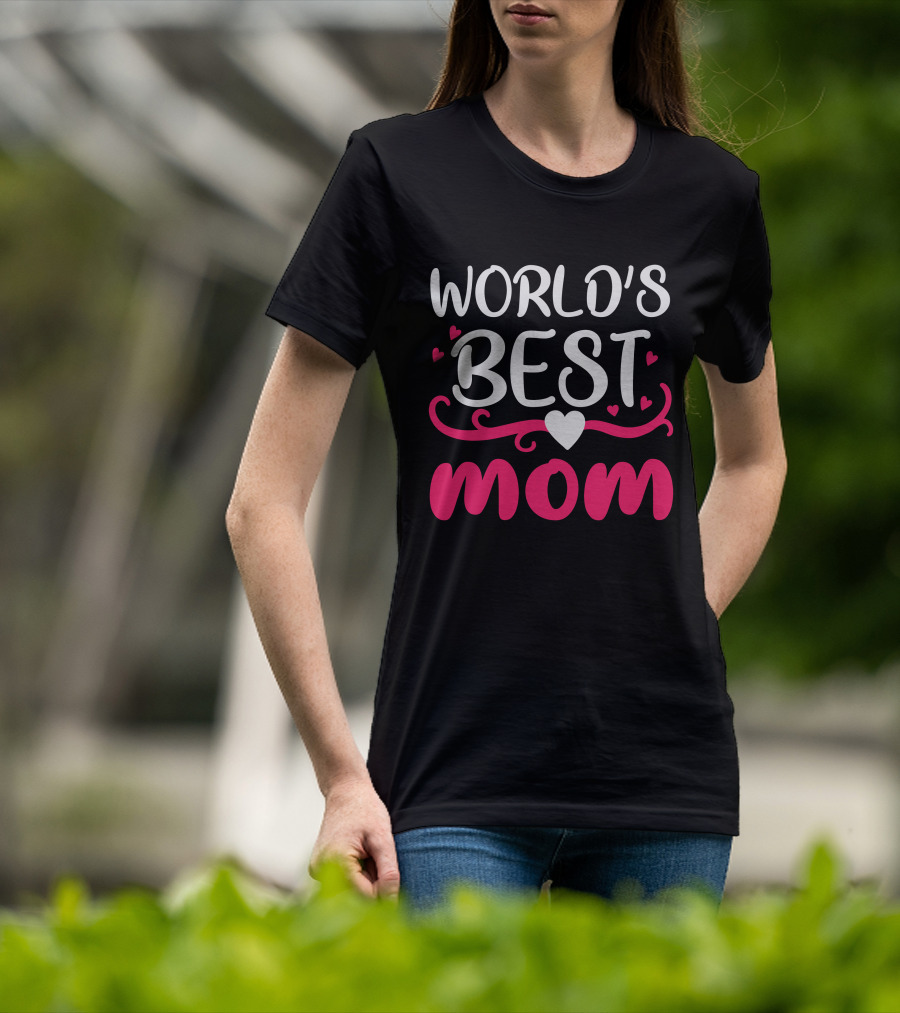 World's Best Mom Hearts T-Shirt