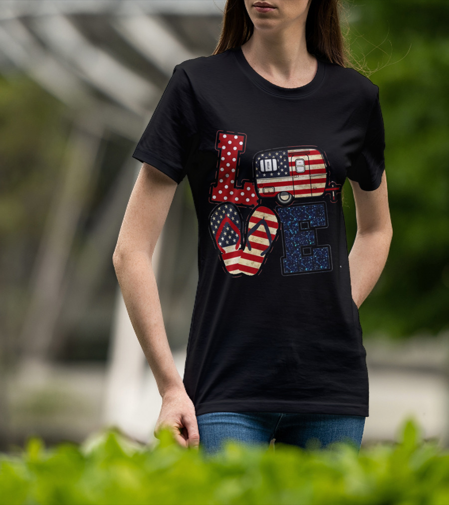 Love Bigfoot Camping USA Camper T-Shirt