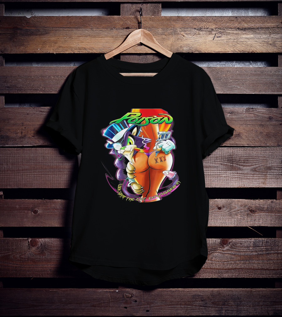 Poison Cartoon Cat Holding Tattoo Gun Text 'Look What The Cat Dragged In' T-Shirt