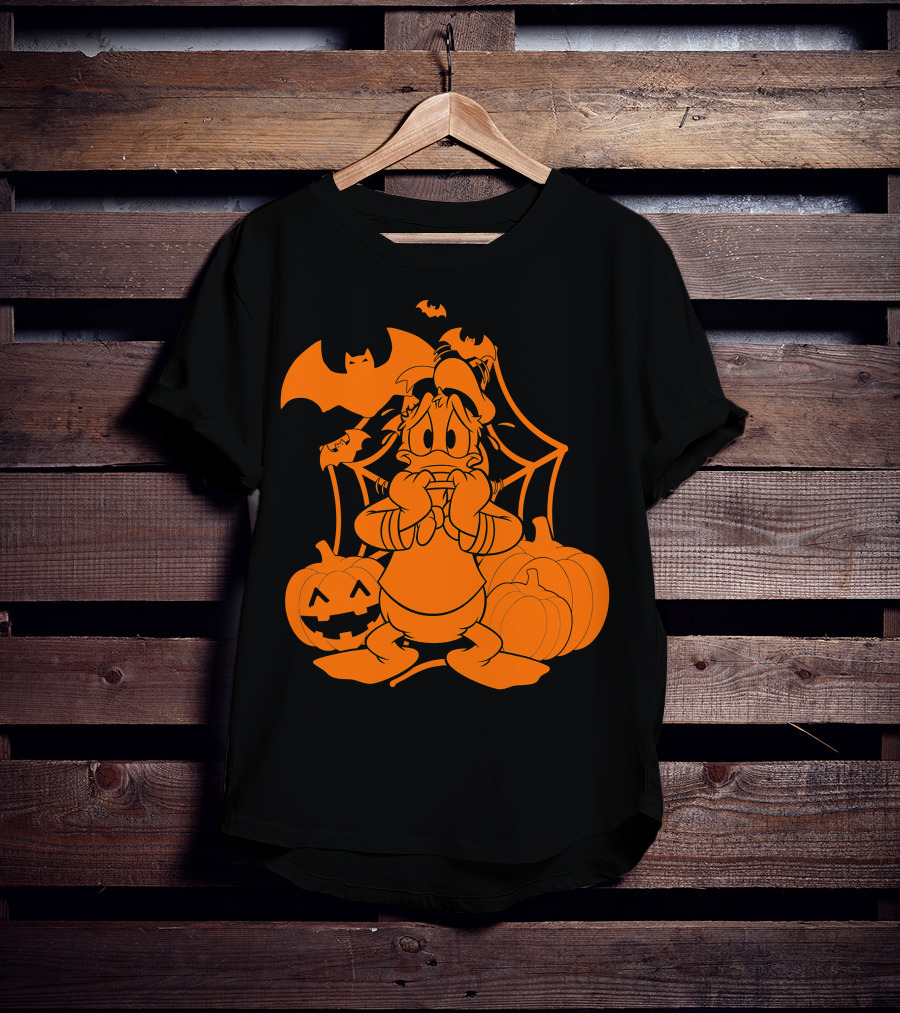 Donald Duck Halloween Pumpkins With Bat And Spider Webs T-Shirt