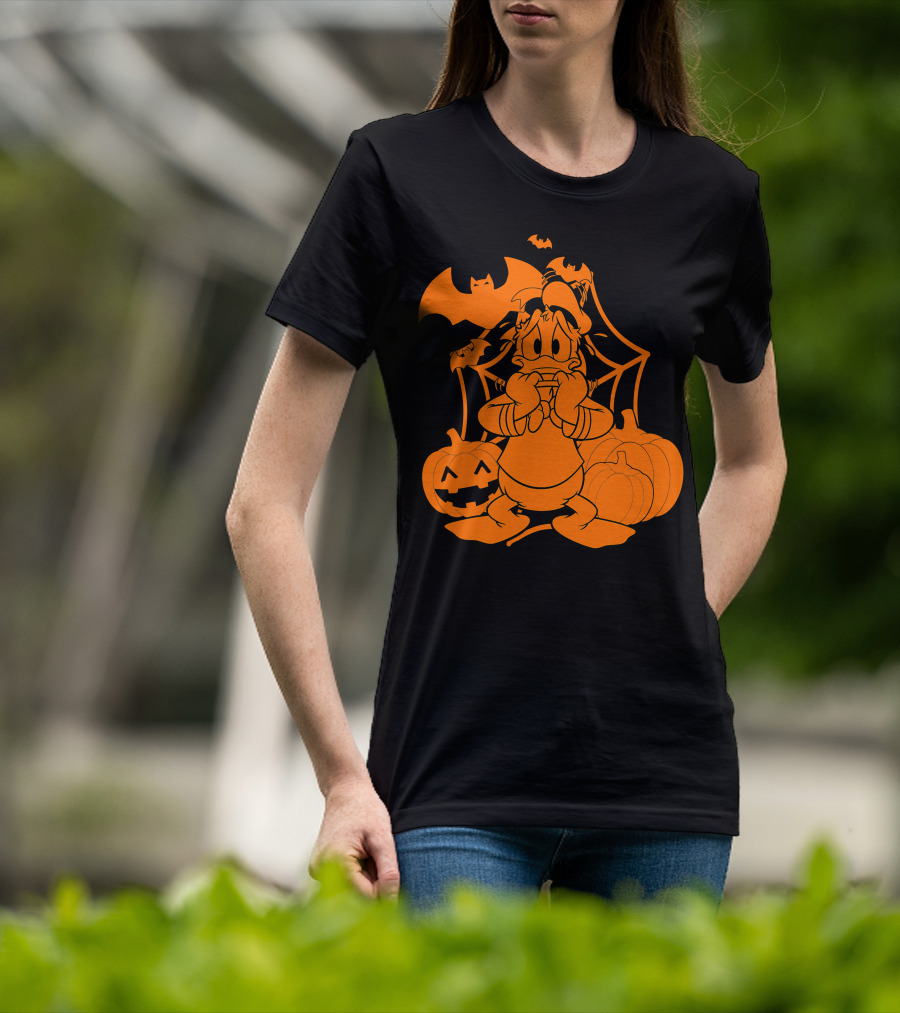 Donald Duck Halloween Pumpkins With Bat And Spider Webs T-Shirt