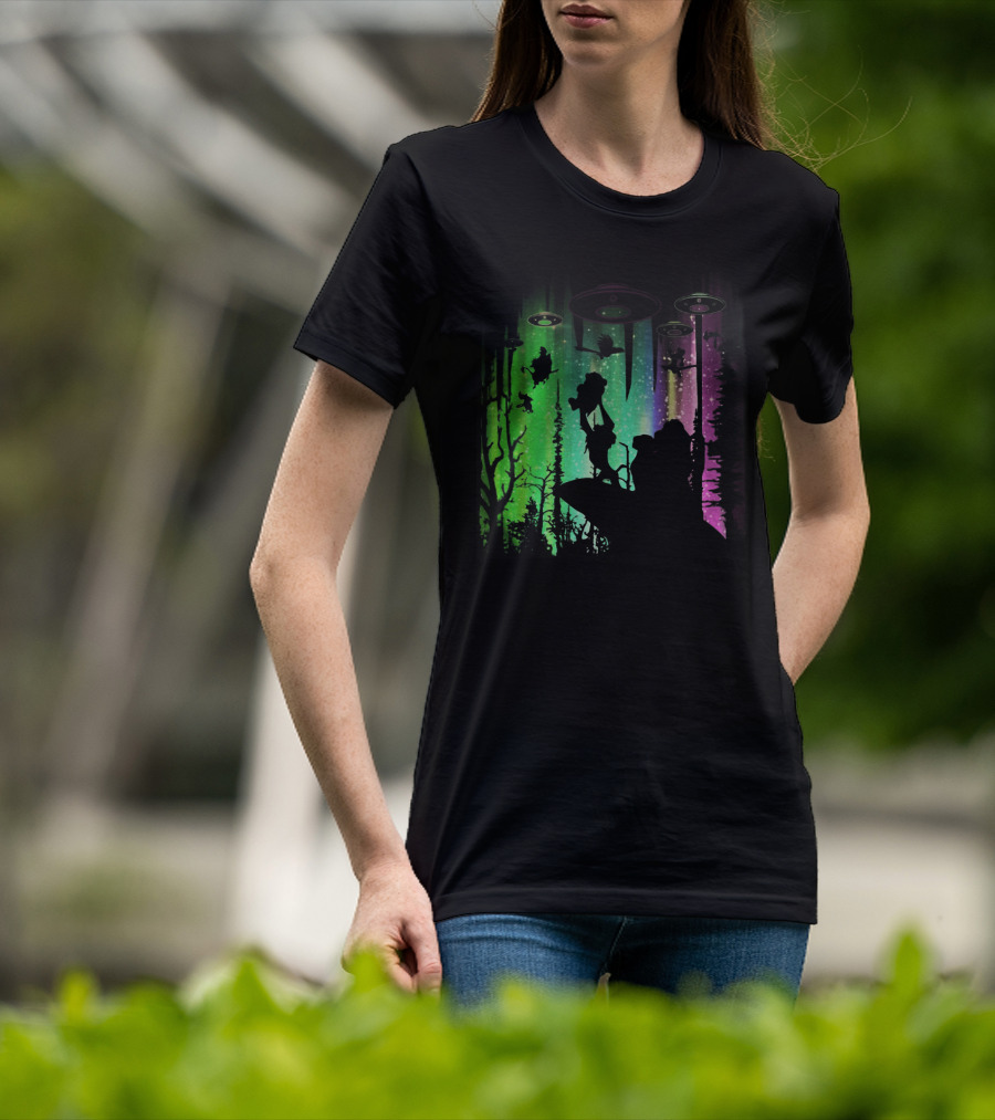 The Lion King Silhouette With UFOs And Aurora In Storm Area Scene T-Shirt