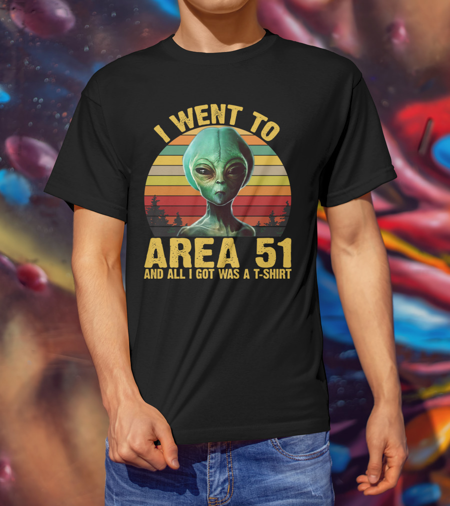 I Went To Area 51 And All I Got Was A T-Shirt With Funny Alien Retro Sunset T-Shirt