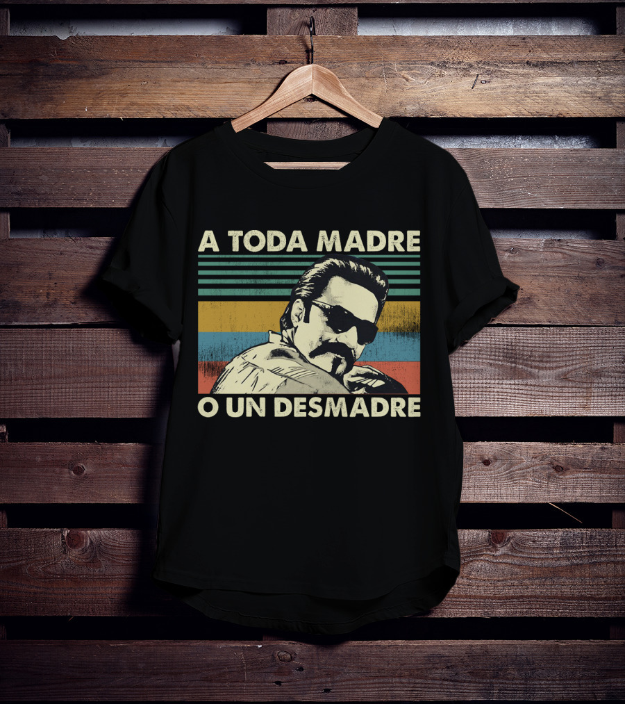 A Toda Madre O Un Desmadre Vintage Retro Stripes Cool Sunglasses T-Shirt