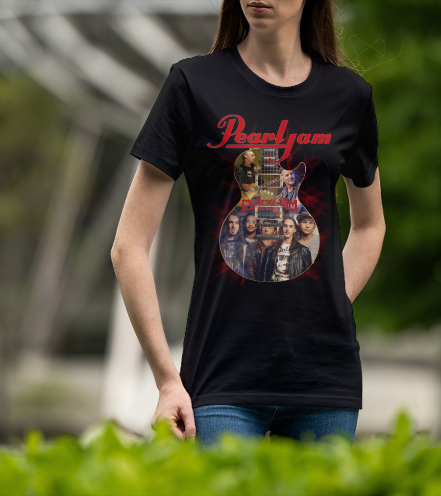 Pearljam Band Members Inside Guitar Image T-Shirt