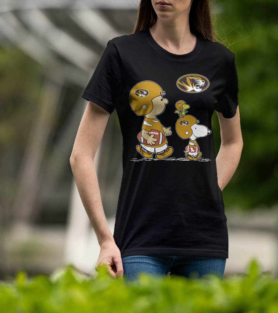 Charlie Brown And Snoopy Missouri Tigers Football Helmet T-Shirt