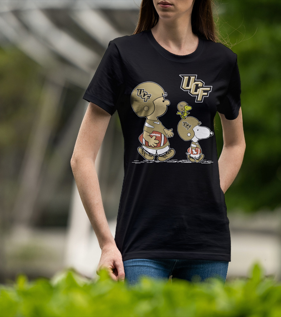 UCF Knights Peanuts Characters In Football Helmets With Woodstock T-Shirt