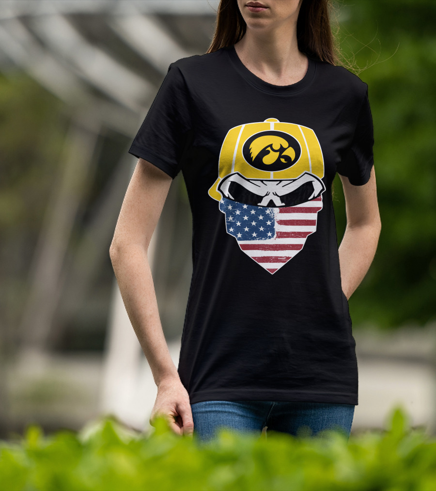 Hawkeyes Skull American Flag Bandana T-Shirt