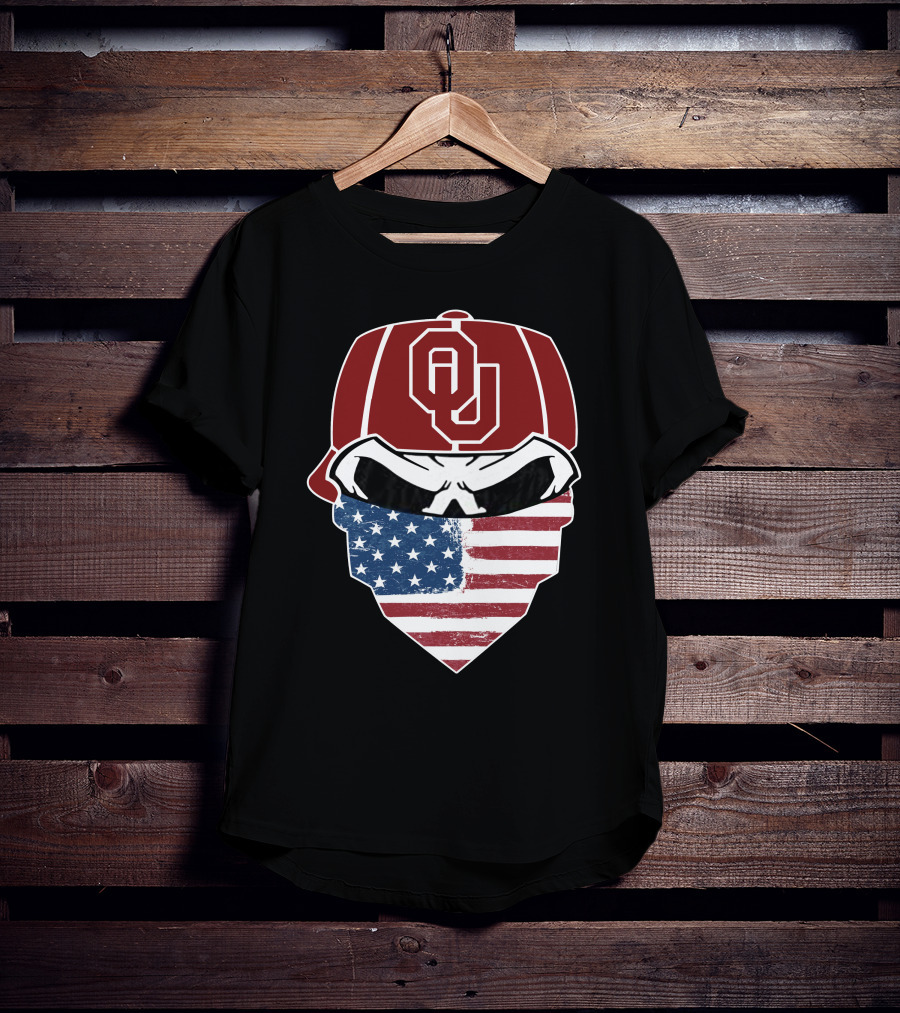 SOONERS Skuls OU American Flag Bandana Skull T-Shirt