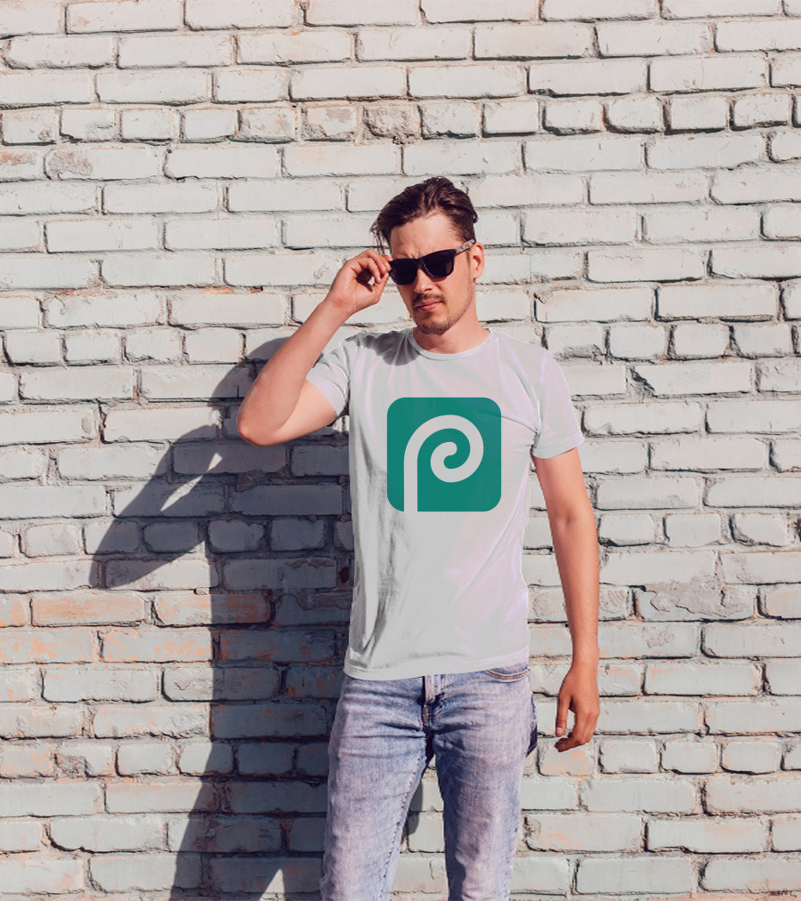 Photopea Logo Green Square Icon With White Curved P T-Shirt