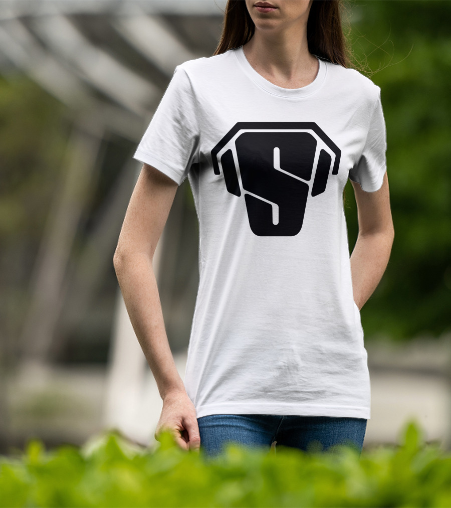 RS Iconic Minimalist Logo T-Shirt
