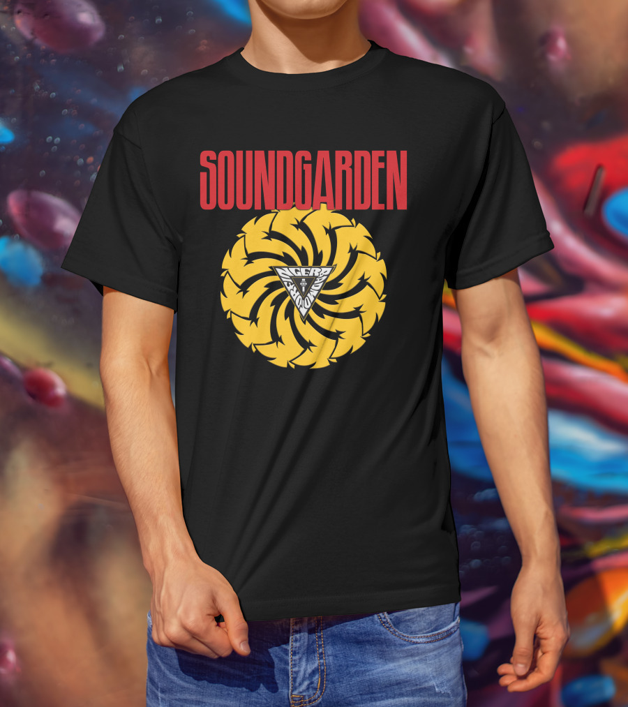 Soundgarden Badmotorfinger Yellow Spiral T-Shirt