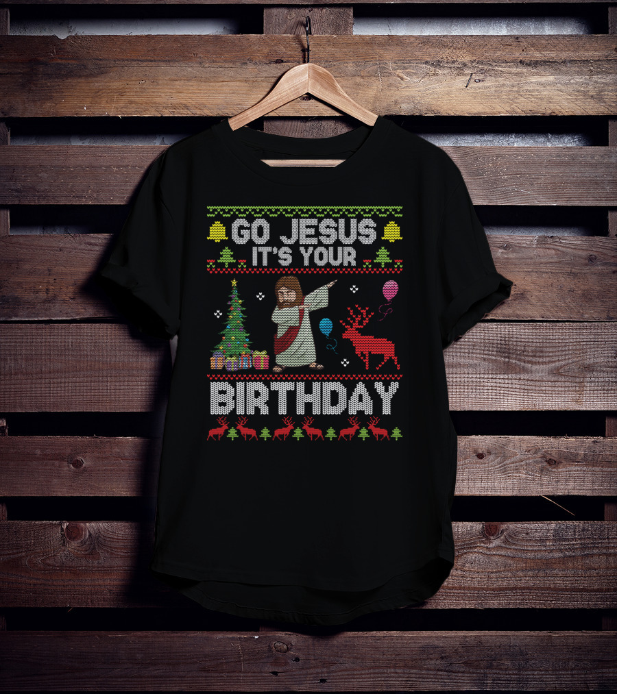 Go Jesus It's Your Birthday Dabbing Christmas Tree Reindeer Decor T-Shirt
