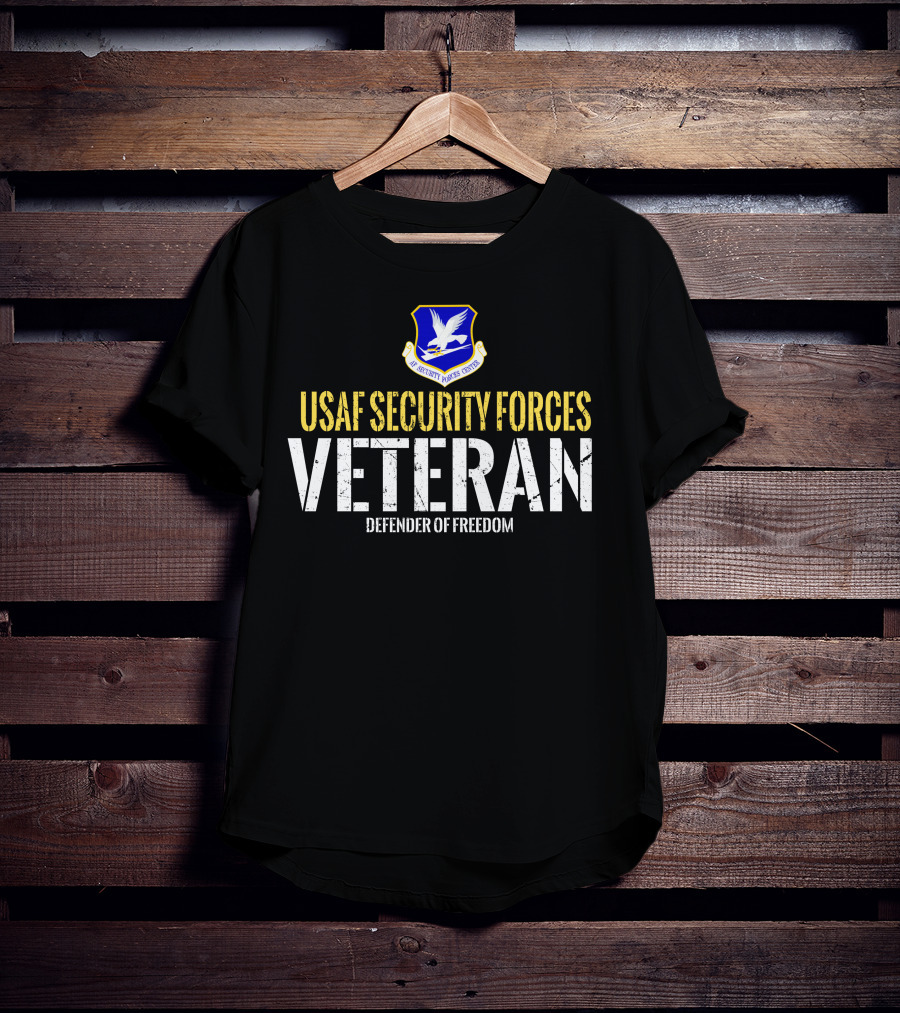Usaf Security Forces Veteran Defender Of Freedom T-Shirt