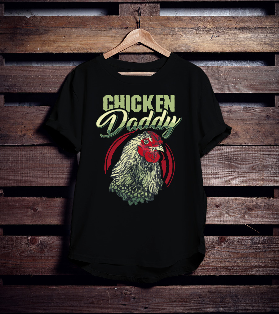 CHICKEN DADDY Rooster Graphic With Red And Green Details T-Shirt