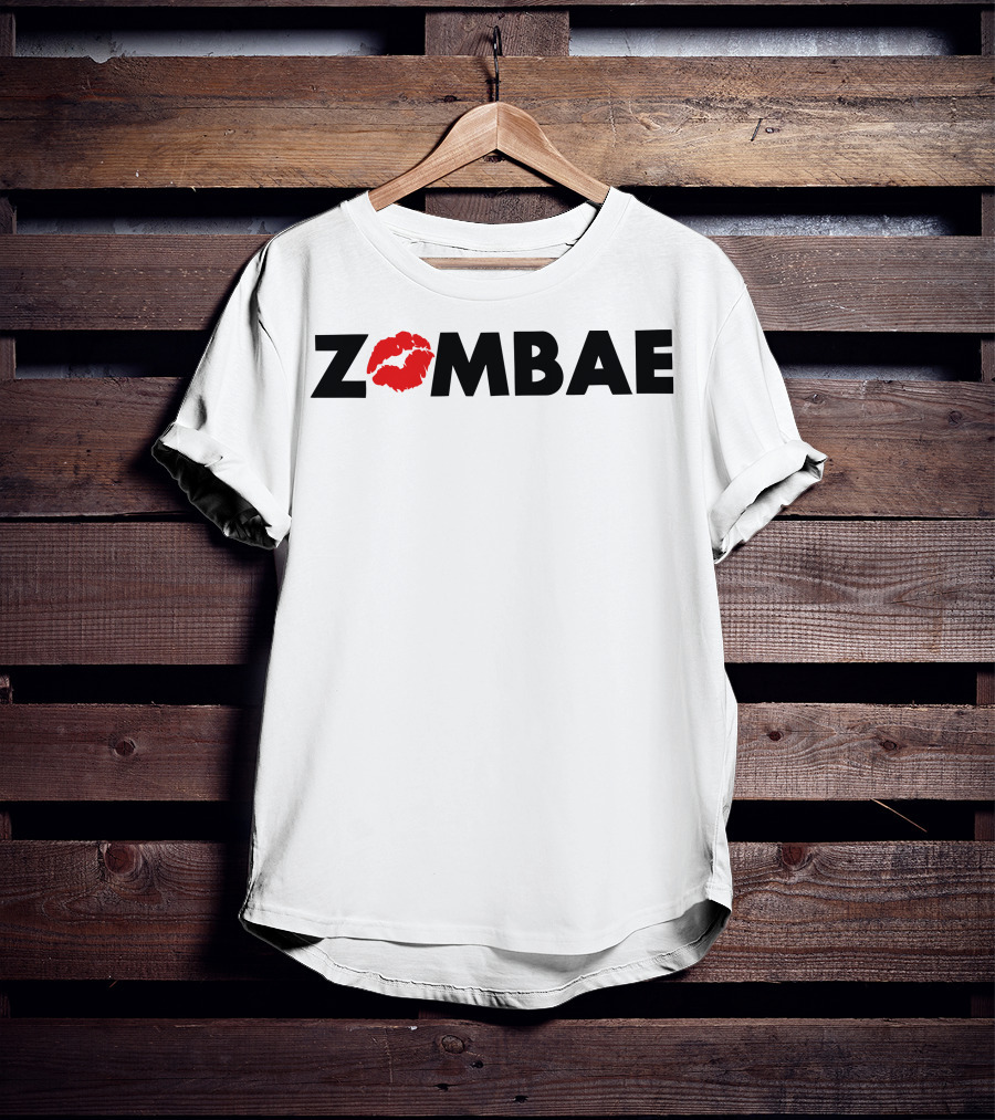 ZOMBAE Lip Print Glam And Gore Merch T-Shirt