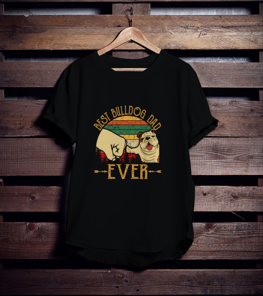 Best Bulldog Dad Ever Vintage Retro Fist Bump T-Shirt