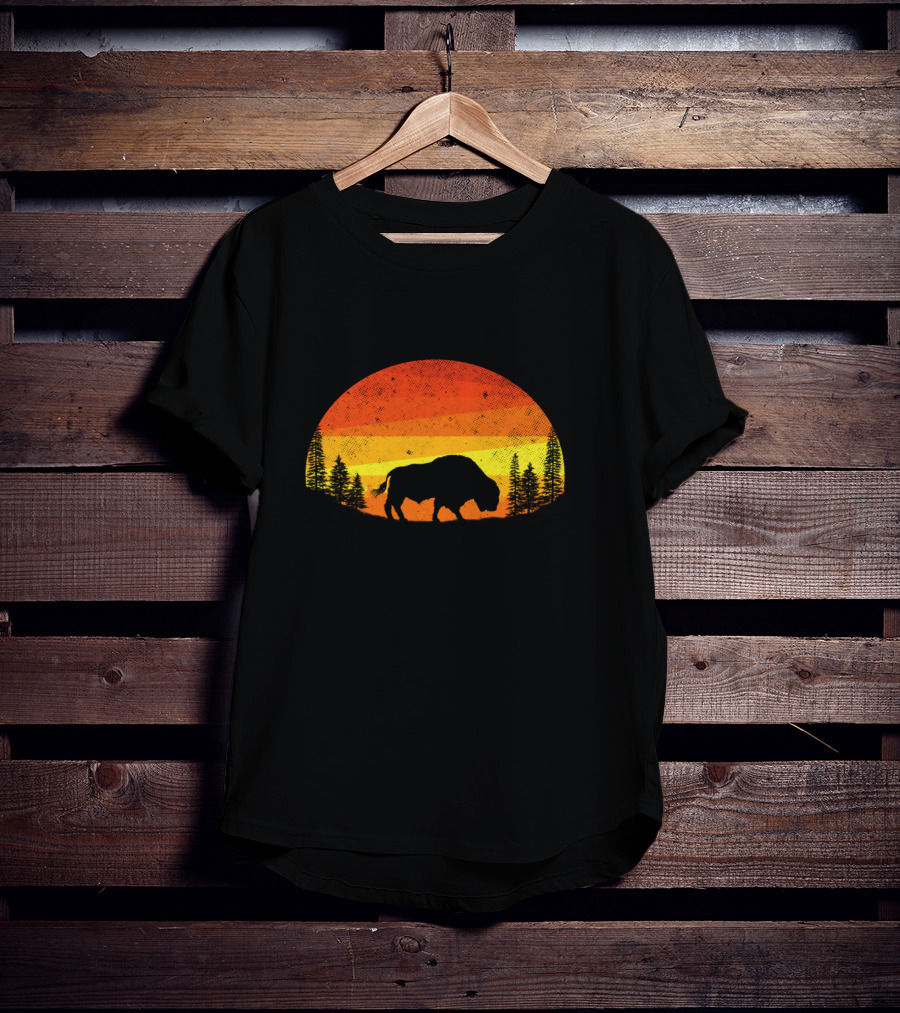 Buffalo Vintage Wildlife Animals Sunset T-Shirt