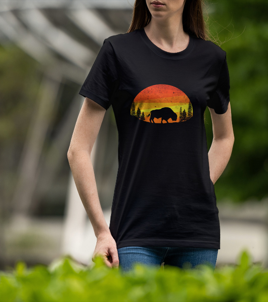 Buffalo Vintage Wildlife Animals Sunset T-Shirt