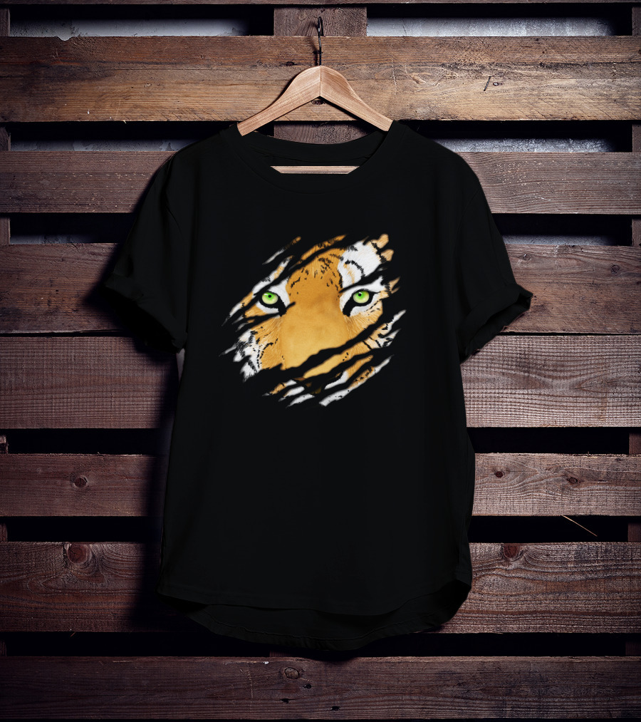 Tiger In Me Green-Eyed Wildlife Face Claw Marks T-Shirt