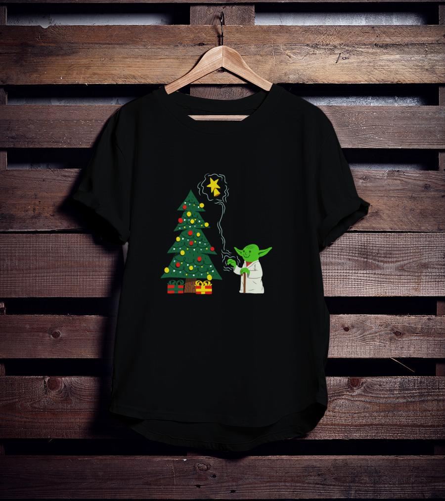 Star Wars Yoda Uses Force To Decorate Christmas Tree With Star T-Shirt