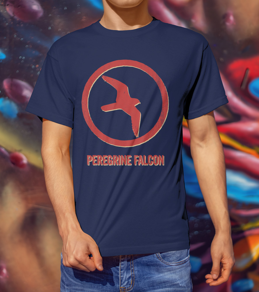 Peregrine Falcon Lover Vintage Style Animal Emblem T-Shirt