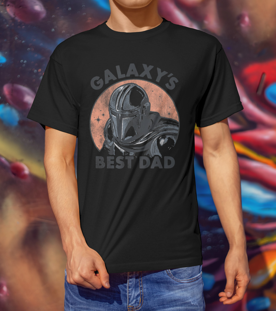 Star Wars The Mandalorian Galaxy's Best Dad Father's Day Sparkle Outline T-Shirt