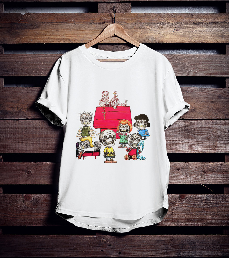 Snoopy Family Halloween Skulls Peanuts Gang T-Shirt