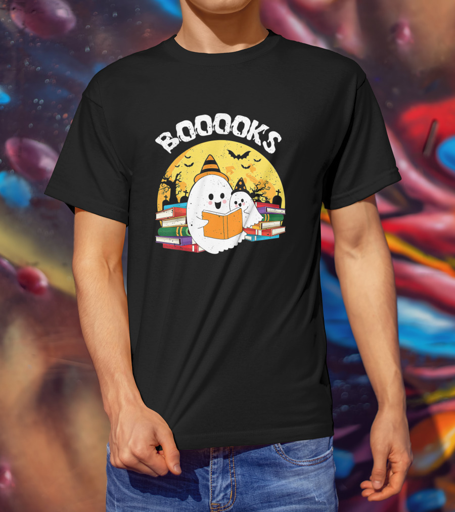 BOOOOKS Ghost With Witch Hat Reading Stacked Books Halloween Moon Bats T-Shirt