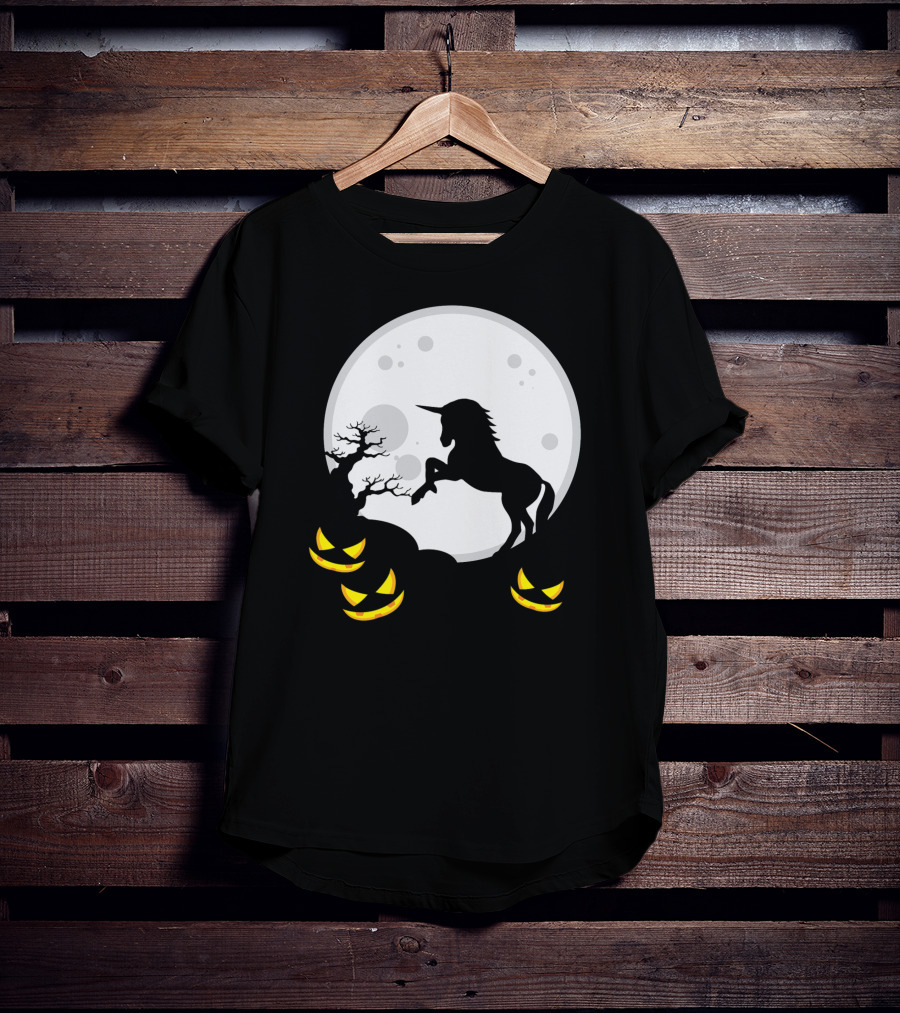 Halloween Unicorn And Jack-O'-Lanterns Full Moon Scene T-Shirt