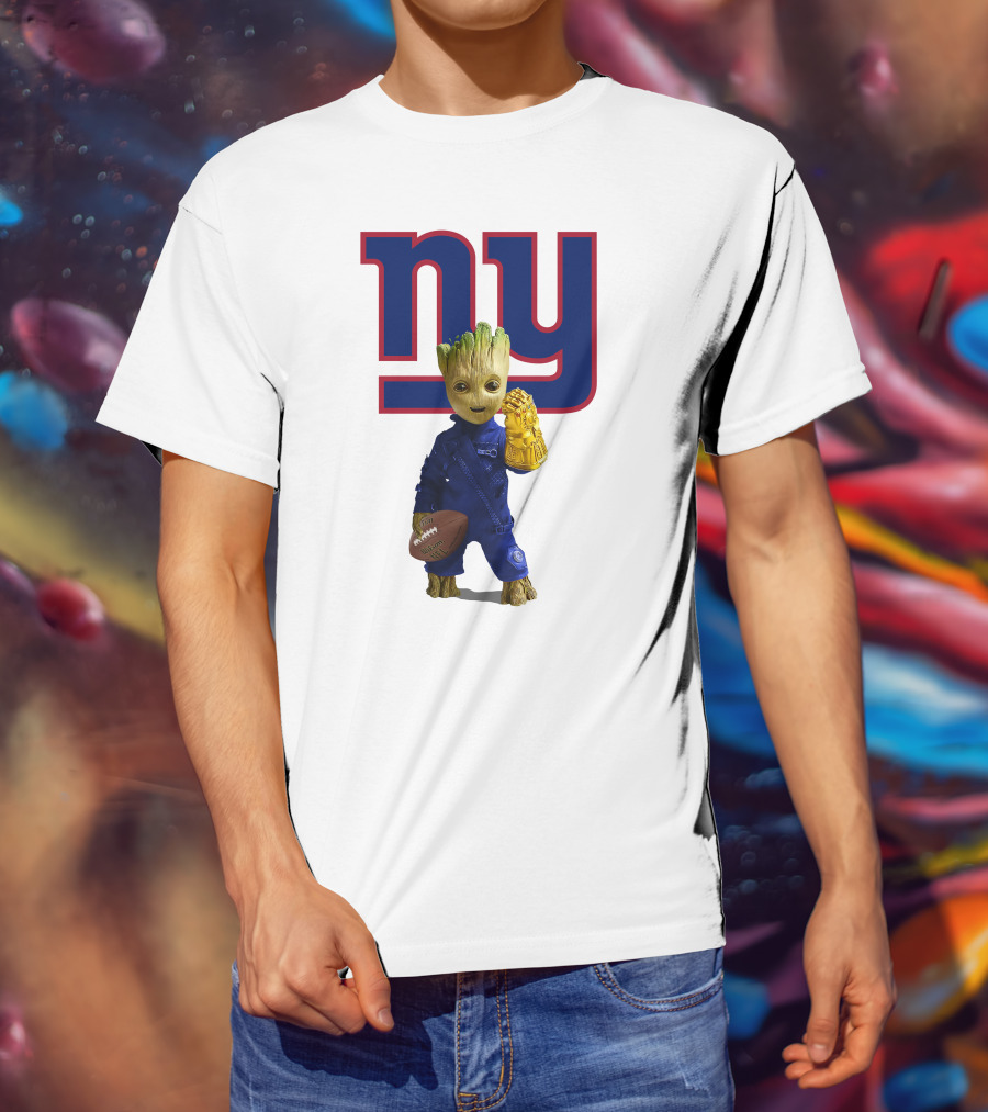 NY Giants Groot Football Infinity Gauntlet T-Shirt