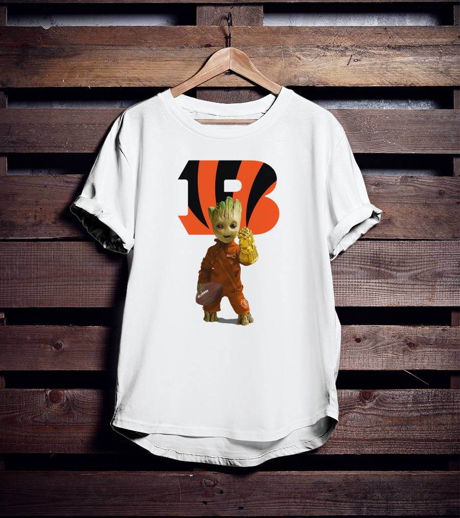 Cincinnati Bengals Groot Holding Football With Infinity Gauntlet T-Shirt