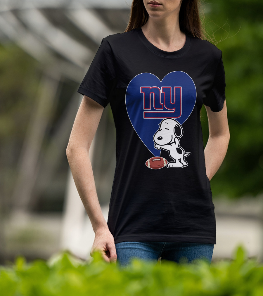 Snoopy Hugging New York Giants Football Heart T-Shirt