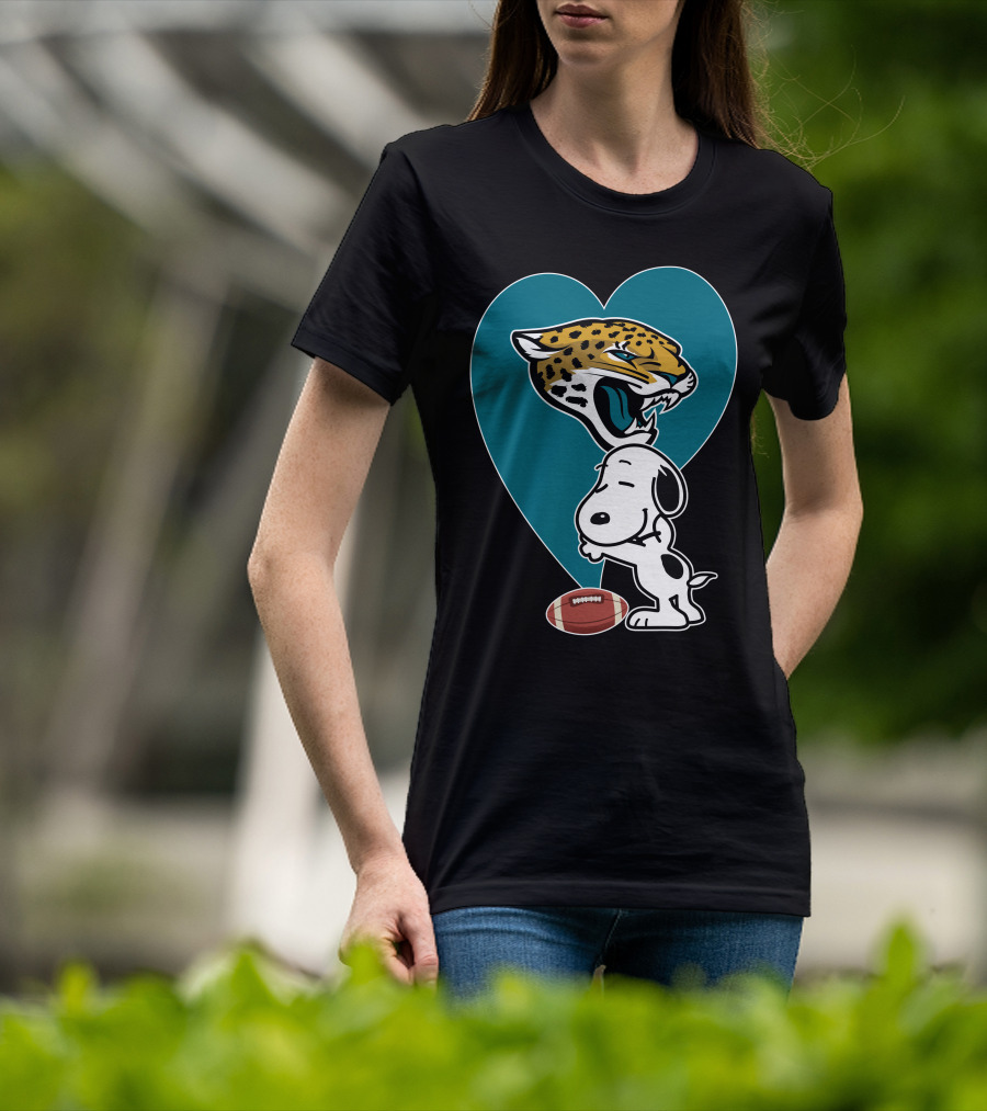 Jacksonville Jaguars Snoopy Heart Football Hug T-Shirt