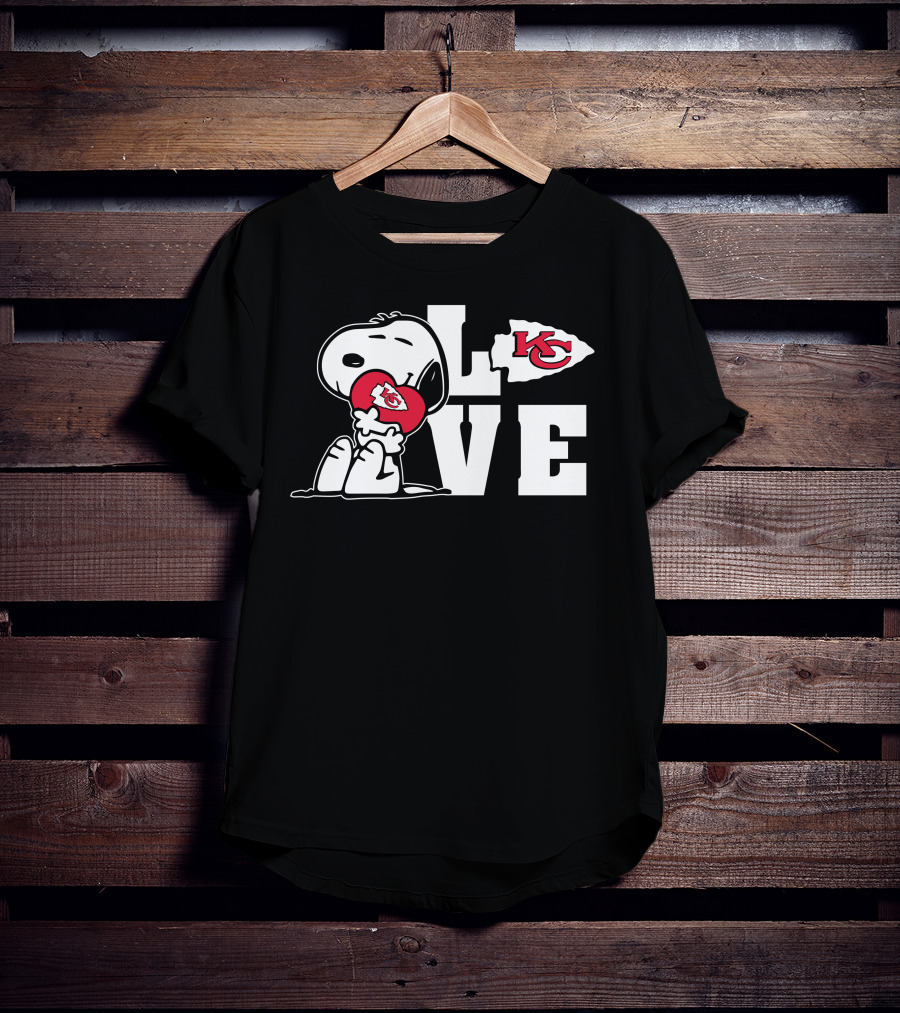 Snoopy Love KC Chiefs T-Shirt