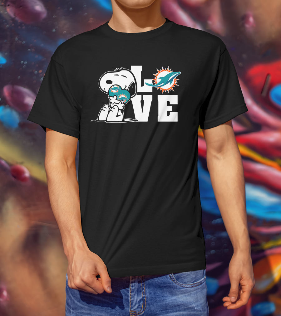 Snoopy Dolphins Love Miami Football T-Shirt