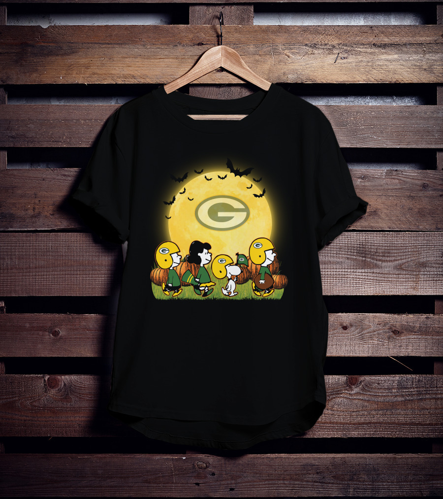 Green Bay Packers Snoopy Halloween Moon Pumpkins T-Shirt