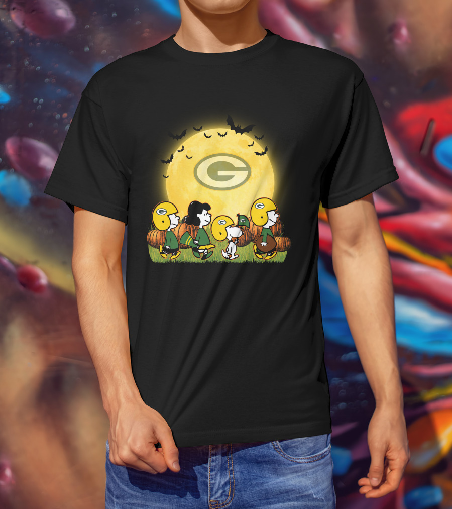 Green Bay Packers Snoopy Halloween Moon Pumpkins T-Shirt