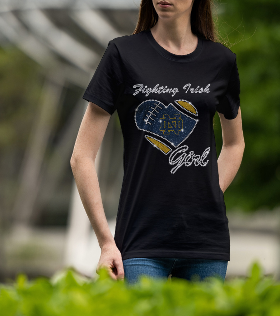 G1003 Notre Dame Fighting Irish Football Heart Girl T-Shirt