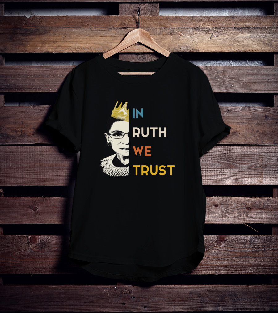 IN RUTH WE TRUST Crown Collar Half T-Shirt
