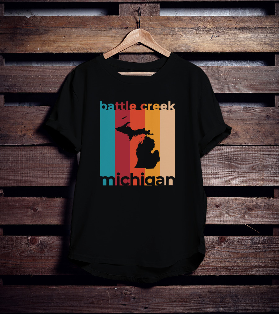 Battle Creek Michigan Michigan Silhouette Retro Stripes T-Shirt