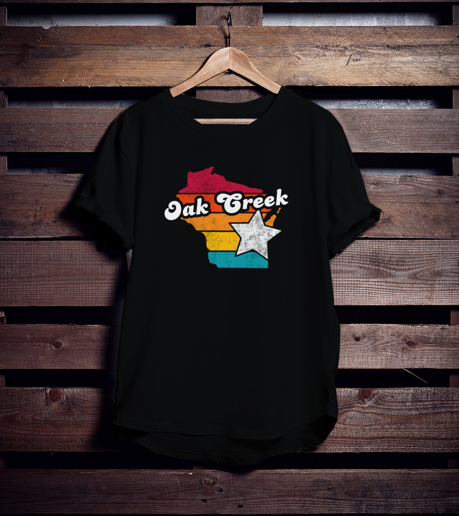 Oak Creek Wisconsin Retro Map With Star T-Shirt