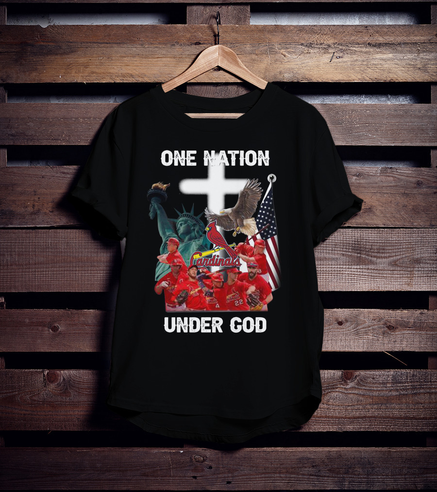 St Louis Cardinals One Nation Under God Liberty Statue Eagle Flag T-Shirt