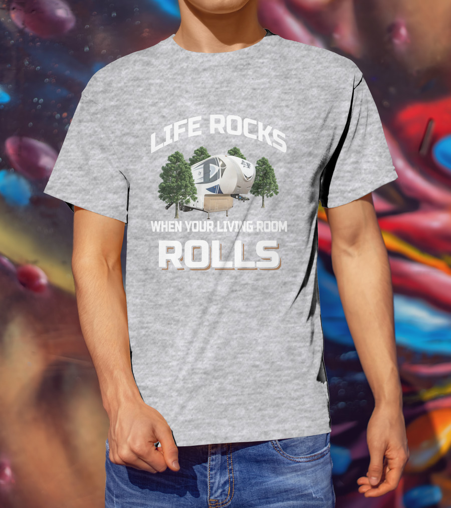 LIFE ROCKS WHEN YOUR LIVING ROOM ROLLS Arctic Fox 29 T-Shirt